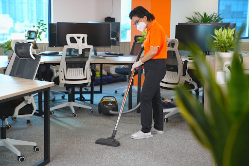 dịch vụ vệ sinh theo giờ ở quận 4 